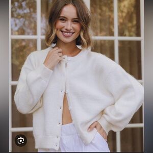 DAILY DRILLS CARDIGAN in White Size M/L